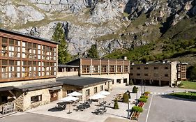 Parador De Fuente De